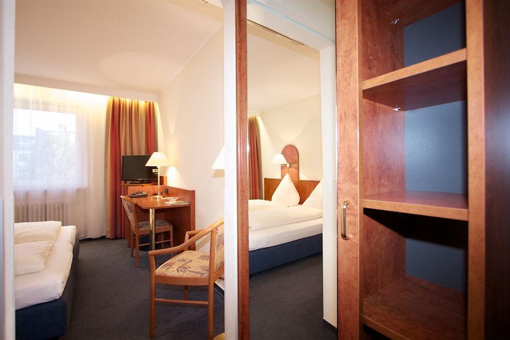Falk Hotel Frankfurt am Main Exterior photo