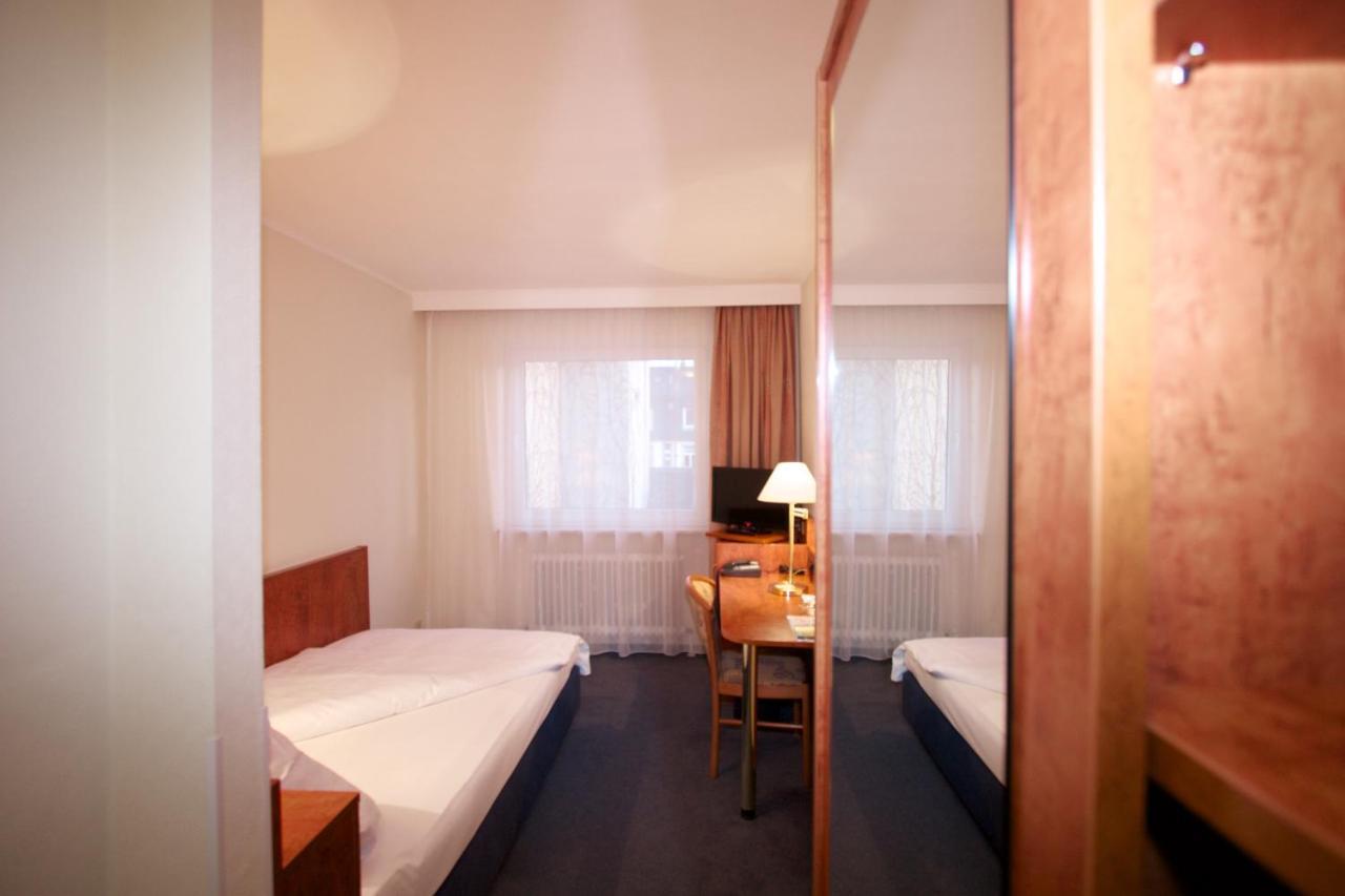 Falk Hotel Frankfurt am Main Exterior photo